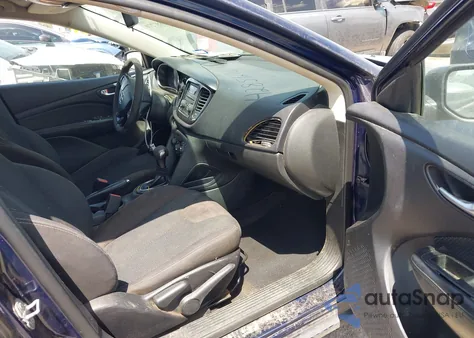 2015 Dodge Dart Sxt из США, поврежденный, VIN 1C3CDFBB7FD172521